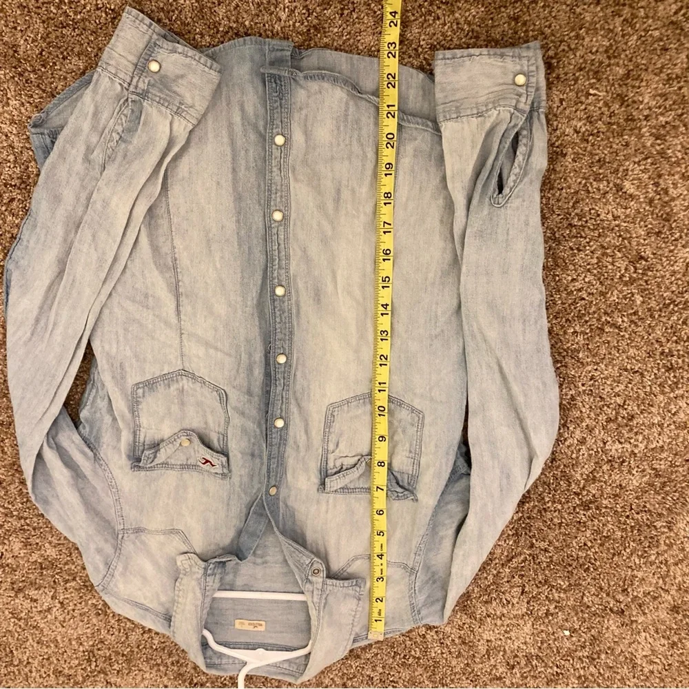 H&M button up - Picture 2 of 5